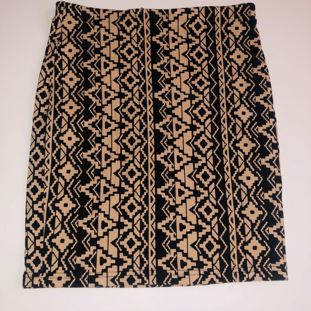 NWOT Forever 21 Aztec Skirt